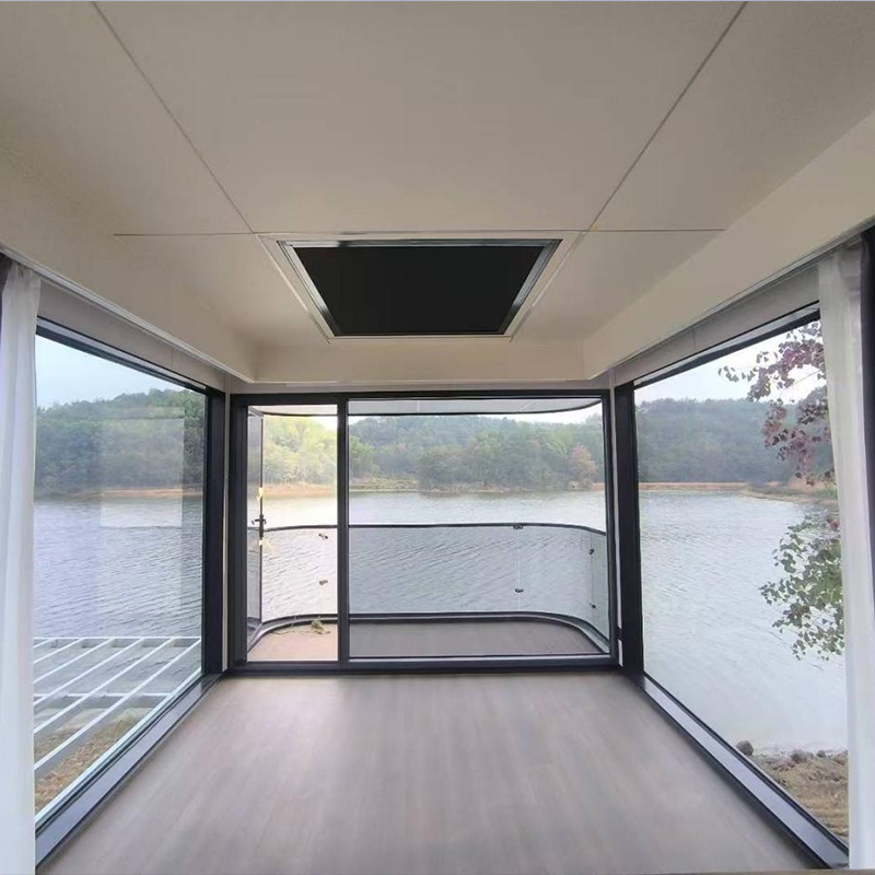 بيت كبسولة الفضاء