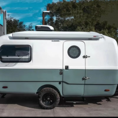 Caravane de voyage vintage