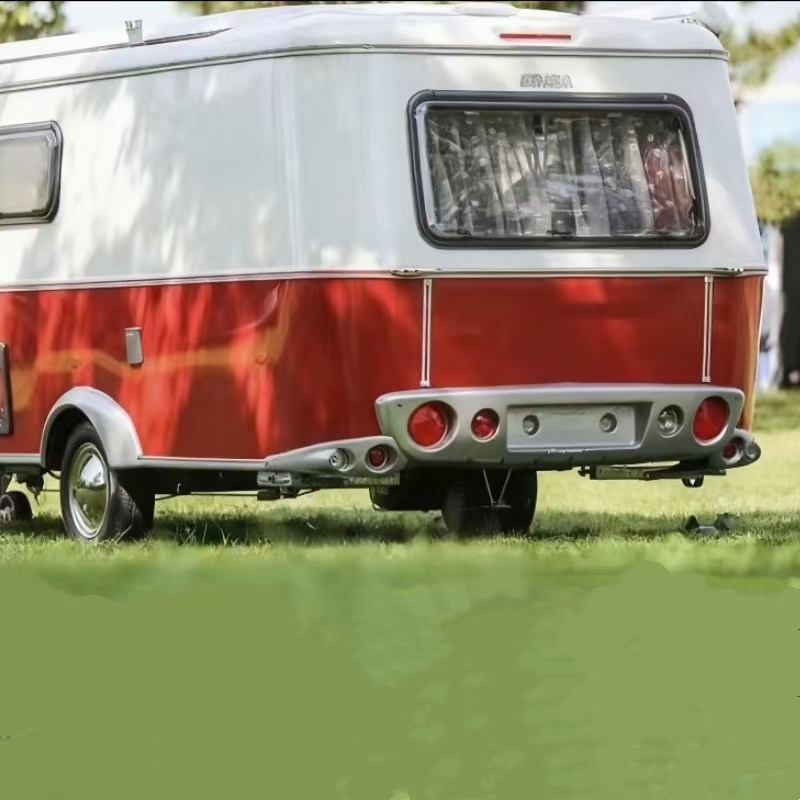 Retro Pop - Up Roof Trailer