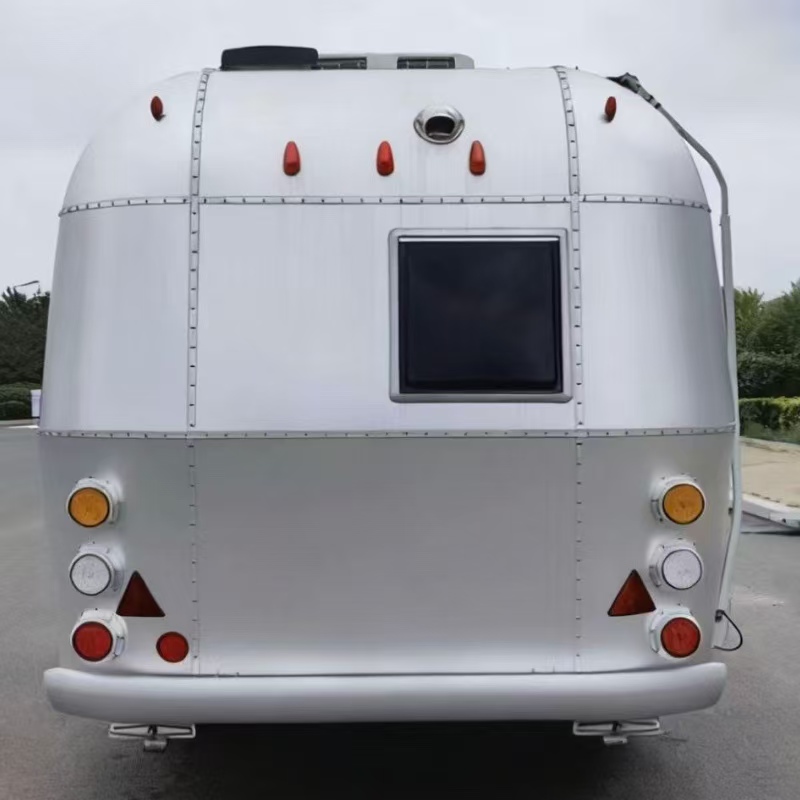 Remolque de viaje de aluminio