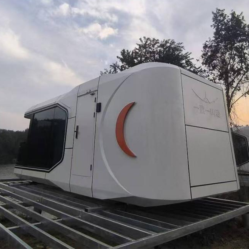 بيت كبسولة الفضاء