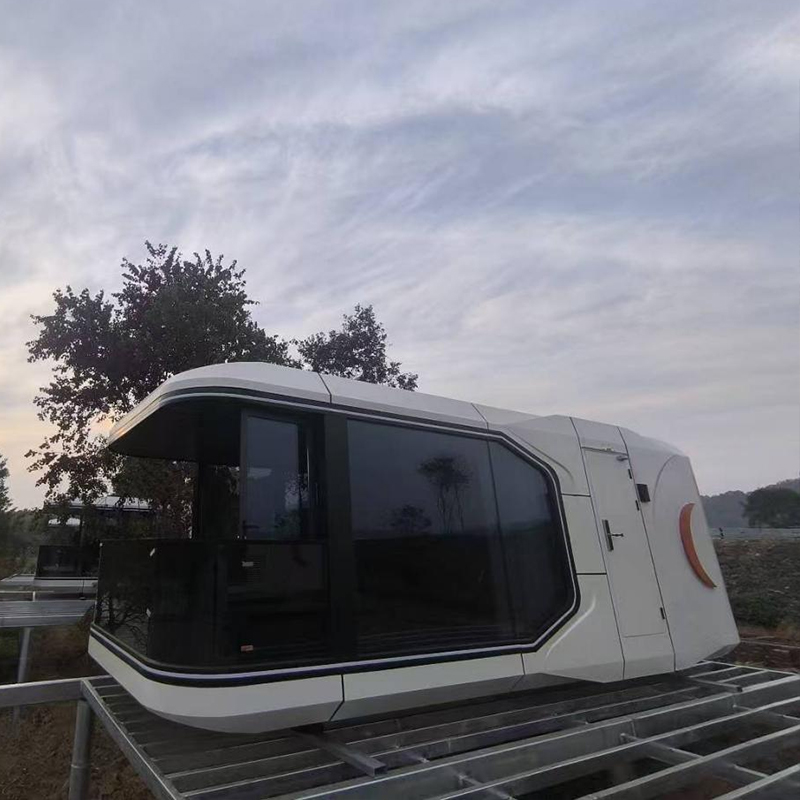 بيت كبسولة الفضاء